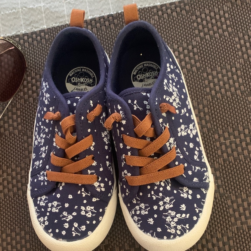 OshKosh B'gosh Kids Sneakers - Navy and White Floral